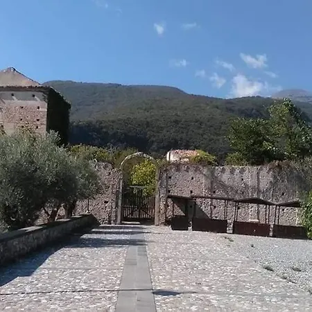 Gasthof Deluxe “la Del Borgo” San Donato di Ninea