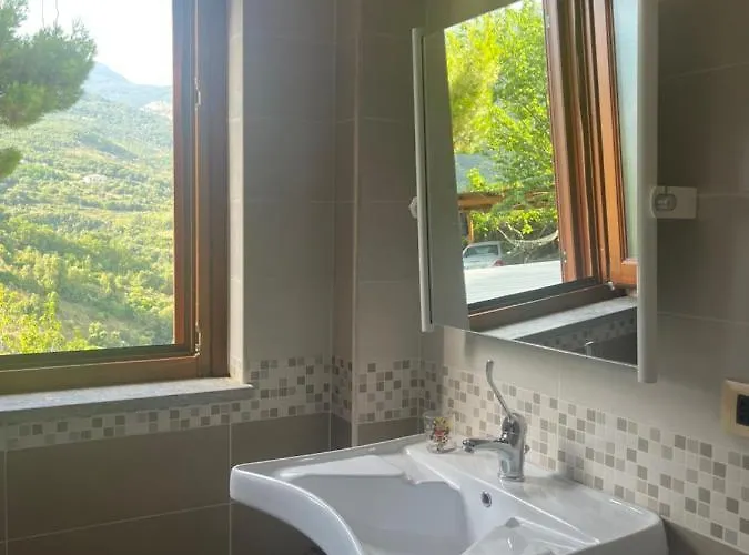 Deluxe “la Del Borgo” 3* San Donato di Ninea